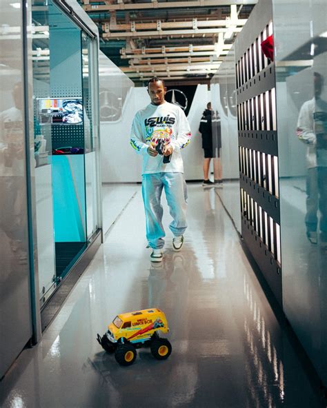 Mercedes Amg Petronas F Team On Twitter