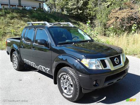 2021 Nissan Frontier Pro 4x Crew Cab 4x4 Exterior Photos