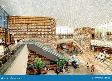 Amazing View Of Huge Bookshelves In Starfield Library Seoul Editorial