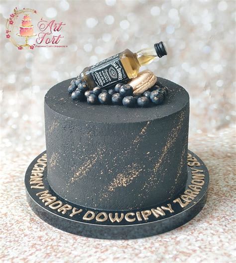 TORT CZARNY Z WHISKY Torty dla dorosłych Art Tort