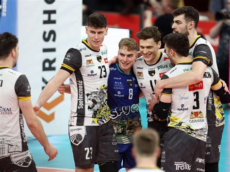 Siatk Wka Trefl Gda Sk Pokona Jastrz Bskiego W Gla W Hicie Plusligi