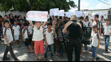 JPB1 Alunos E Professores Protestam Contra Falta De Merenda Em Escola