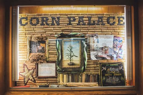 How To Visit The Mitchell Corn Palace South Dakota Dotted Globe