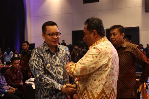 Cnn Indonesia Award Andi Bataralifu Ucapkan Selamat Atas Promosi