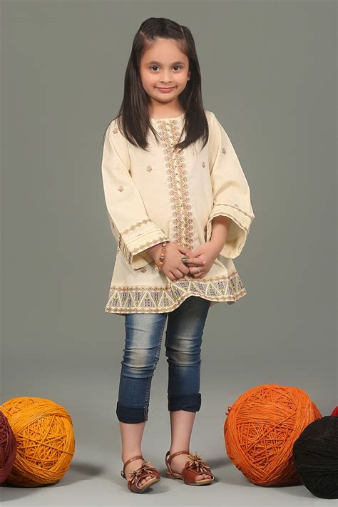 Kayseria Best Winter Dresses Collection 2018 19 For Women And Little Girls