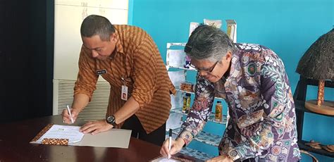 Diskop Ukm Sulsel Stie Nobel Mou Pengembangan Wirausaha Dan Kumkm