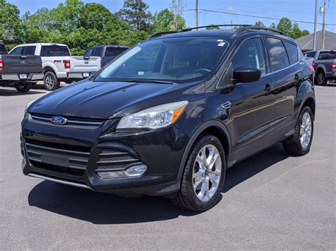 Pre Owned Ford Escape Se Fwd Sport Utility