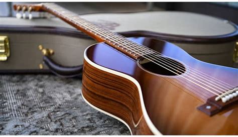 Top 15 Best Acoustic Guitars Under 2000 Reviews 2023