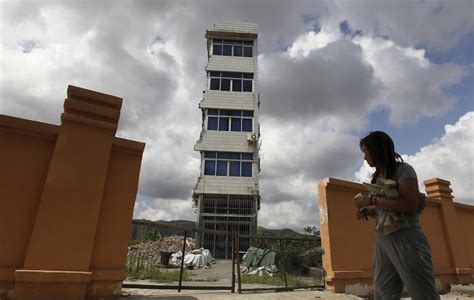 ‘Nail houses’ in China: Construction put to a halt | thestructuralengineer.info