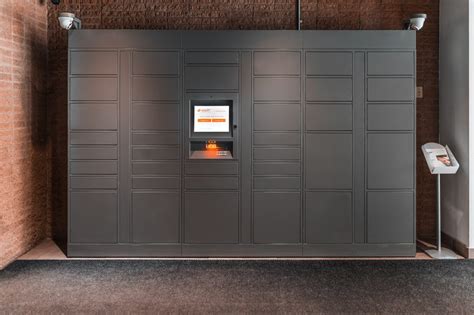 Five Reasons to Install Apartment Parcel Lockers | Snaile Inc.