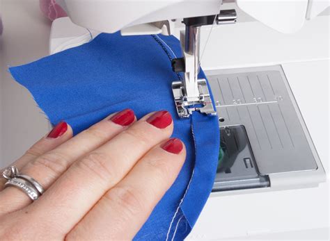 Five Ways To Machine Stitch Hems Sewing Tips Tutorials Projects And