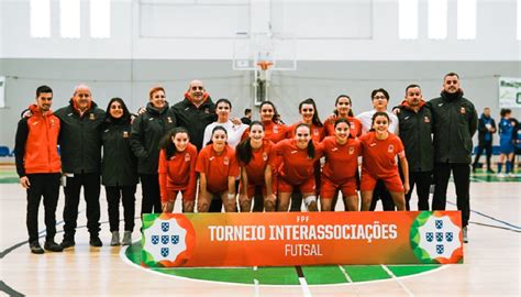 Jogadoras Do Cr Golpilheira Foram Convocadas Para O Torneio