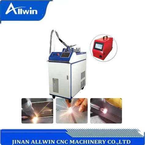 China 1000 1500 2000W Handheld Fiber Laser Welding Machine For