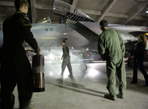 18th Wing commander reaches 2,000 hours > Kadena Air Base > Article Display