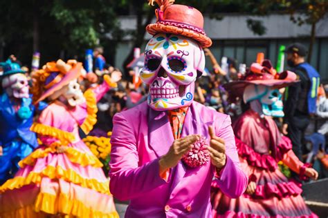 Dzień Zmarłych w Meksyku Dlaczego Día de los Muertos to radosna uczta