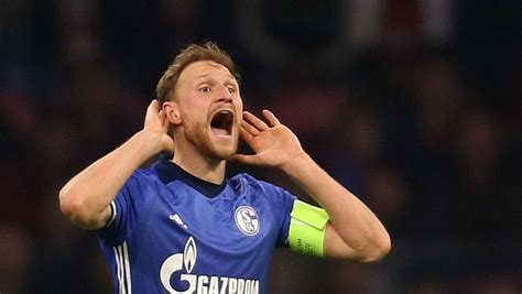 Gekr Nkter Weltmeister H Wedes Wechselt Von Schalke Nach Turin Sport