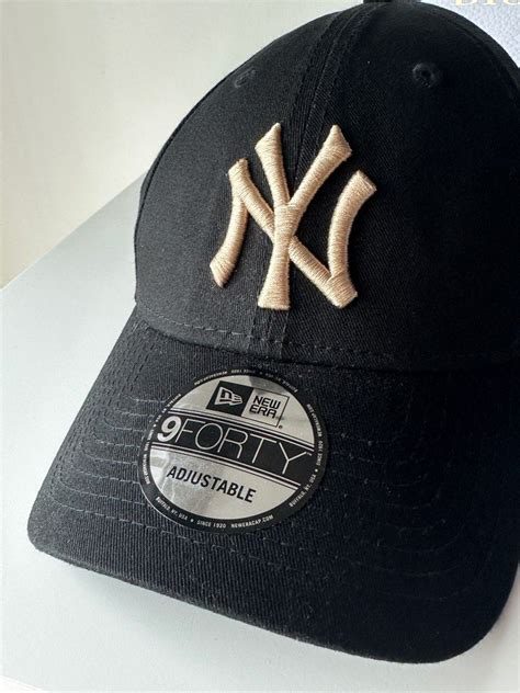 New York Yankees Mlb Gold Badge Black From New Era Mens Fashion