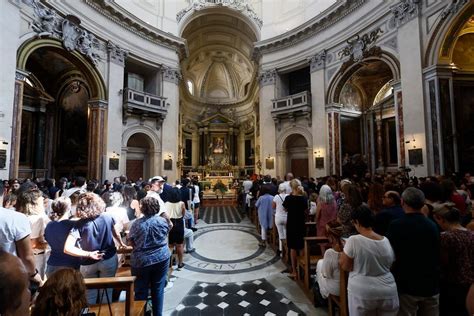 Funerali Murgia Il Sacerdote Michela Ha Fatto Tante Battaglie Non