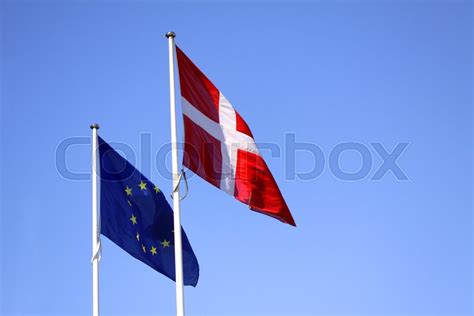 Dansk Dannebrog Flag Sammen Med Stock Foto Colourbox