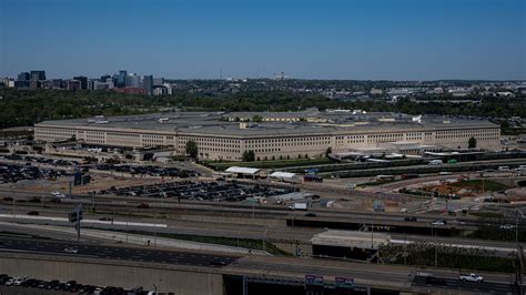 How Could AI Change War? U.S. Defense Experts Warn About New Tech - The