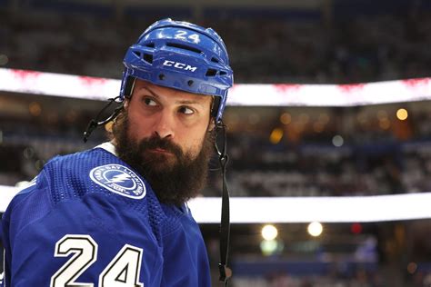 Minnesota Wild acquire Zach Bogosian from Tampa Bay Lightning