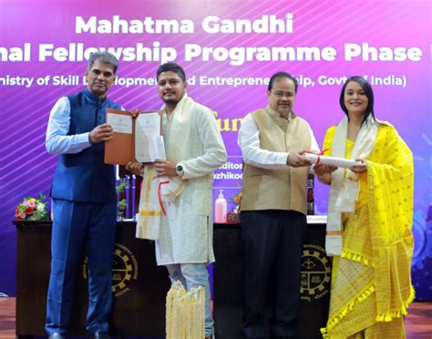 59 Fellows Of Inaugural Batch Of Iim Kozhikode Mgnf Programme Bestowed