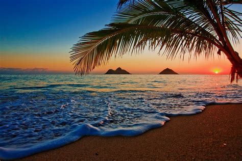 Lanikai Beach – Warm Heavenly Sea