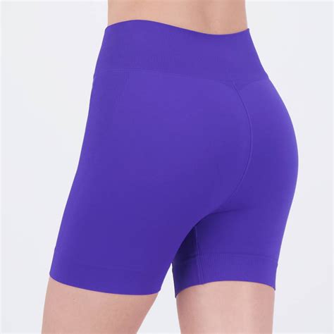 Shorts Selene Canelado Sem Costura Feminino Roxo FutFanatics