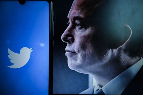 Elon Musk Completa La Compra De Twitter Y Despide A Los Principales