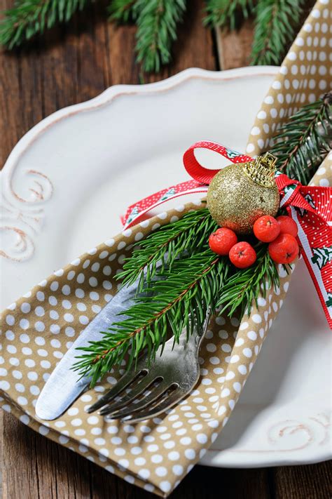 Christmas dinner table setting – 70 West Church of Christ