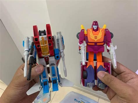 Transformers Retro The Transformers The Movie Starscream In Hand