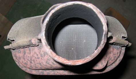 What Is A Catalytic Converter And What Does It Do