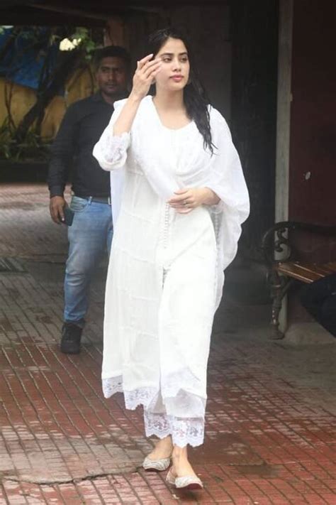 Janhvi Kapoor Caught On Camera Of Paps In White Suit Simplicity Will