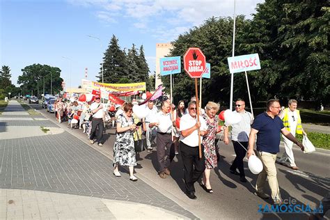 Marsza Dla Ycia I Rodziny Przeszed Ulicami Zamo Cia