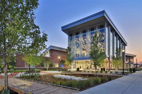 Leonard J. Kaplan Center for Wellness at UNC Greensboro | STEWART