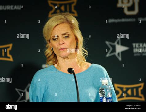 Waco Texas Usa 25th Jan 2018 Baylor Bears Head Coach Kim Mulkey