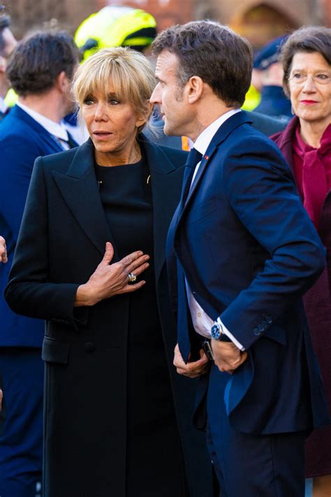 Photo Suite à Cette Triste Affaire Brigitte Macron Est Sortie Du