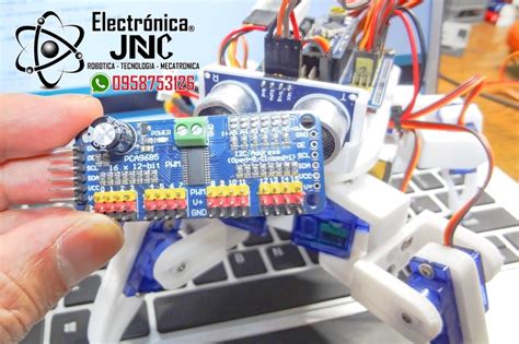 Módulo Controlador de Servos PCA 9685 Electronica JNC