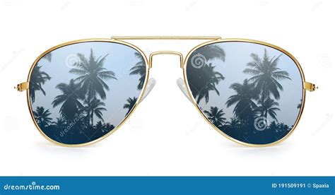 Palm Tree Reflection In Aviator Sunglasses Isolated Stock Image Image Of Fashion Cool 191509191