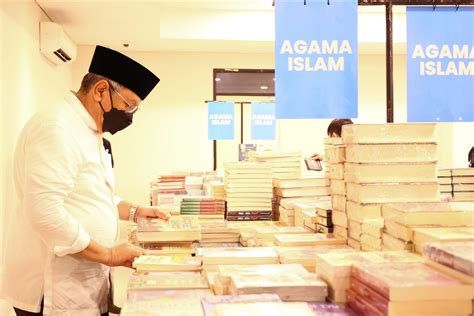 Benyamin Davnie Buka Tangsel Islamic Book Fair 2023 Tangerang Pos