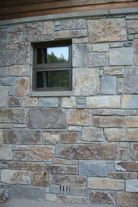 full bed masonry exterior wall