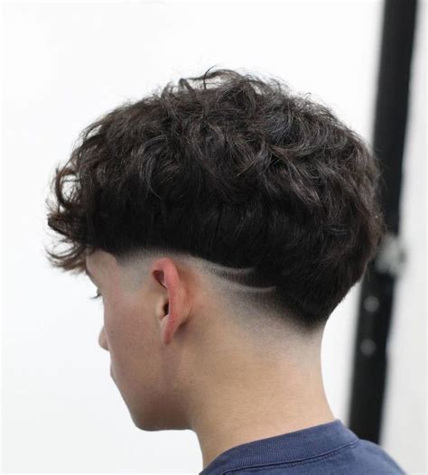 Pin By Emmafabri Magnalasche On Tagli Di Capelli Low Fade Haircut