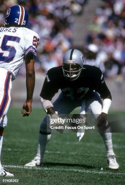 Oakland Ca Circa 1980 S Defensive Back Lester Hayes Of The News Photo Getty Images