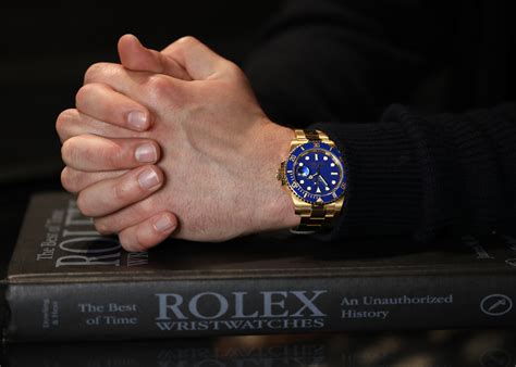 Gold Rolex Submariner On Stars The Watch Club By Swisswatchexpo