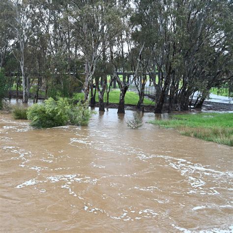 River Flooding Solutions Your Home Needs – Quick Dams