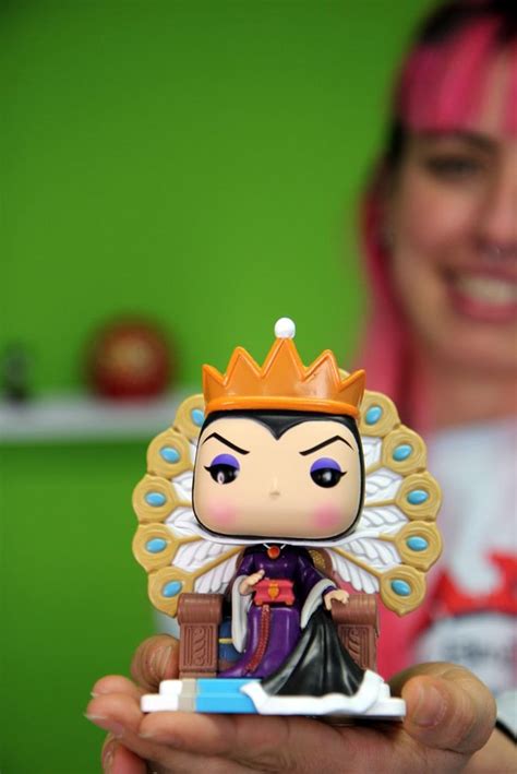 Funko Pop Reina Grimhilde Blancanieves Por Lafrikileria