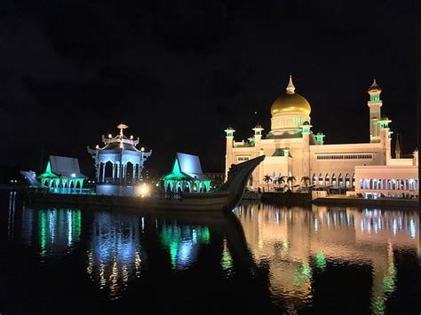 Mosques of Brunei - Bi'dünya Haber