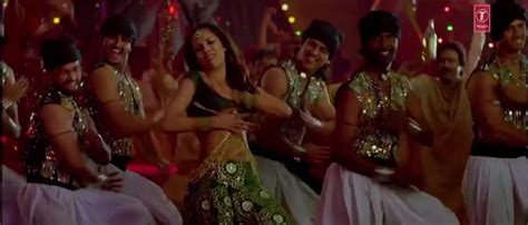 Munni Badnaam Hui Full Song Dabangg Feat Malaika Arora Khan Video