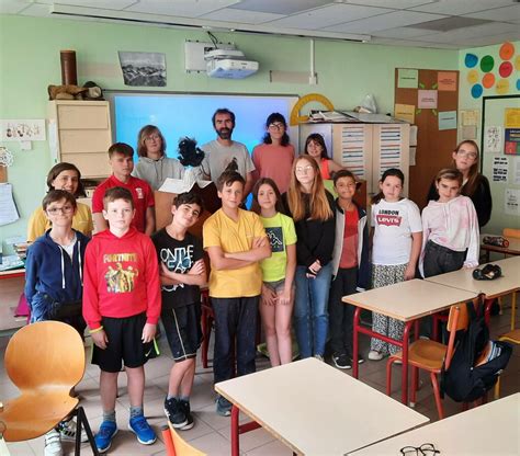 Clap De Fin Pour La Classe Ulis Du Coll Ge Le Petit Journal