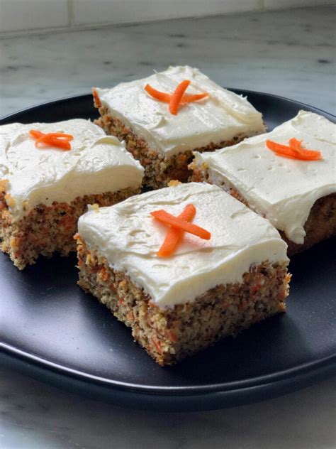 The best low-carb carrot cake recipe with cream cheese frosting | Most ...